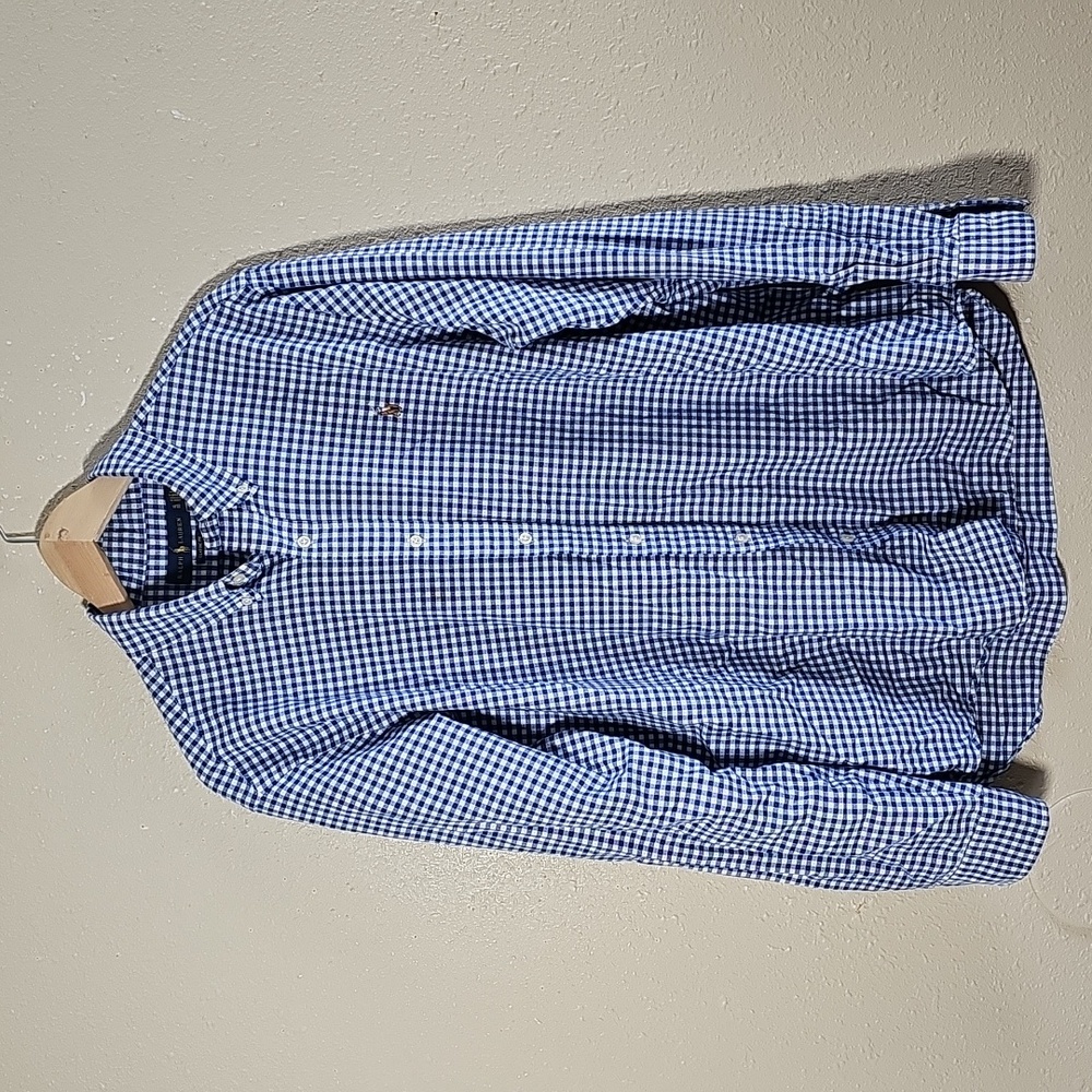 Ralph Laueren Casual Button-Down Shirt. - Picture 1 of 8